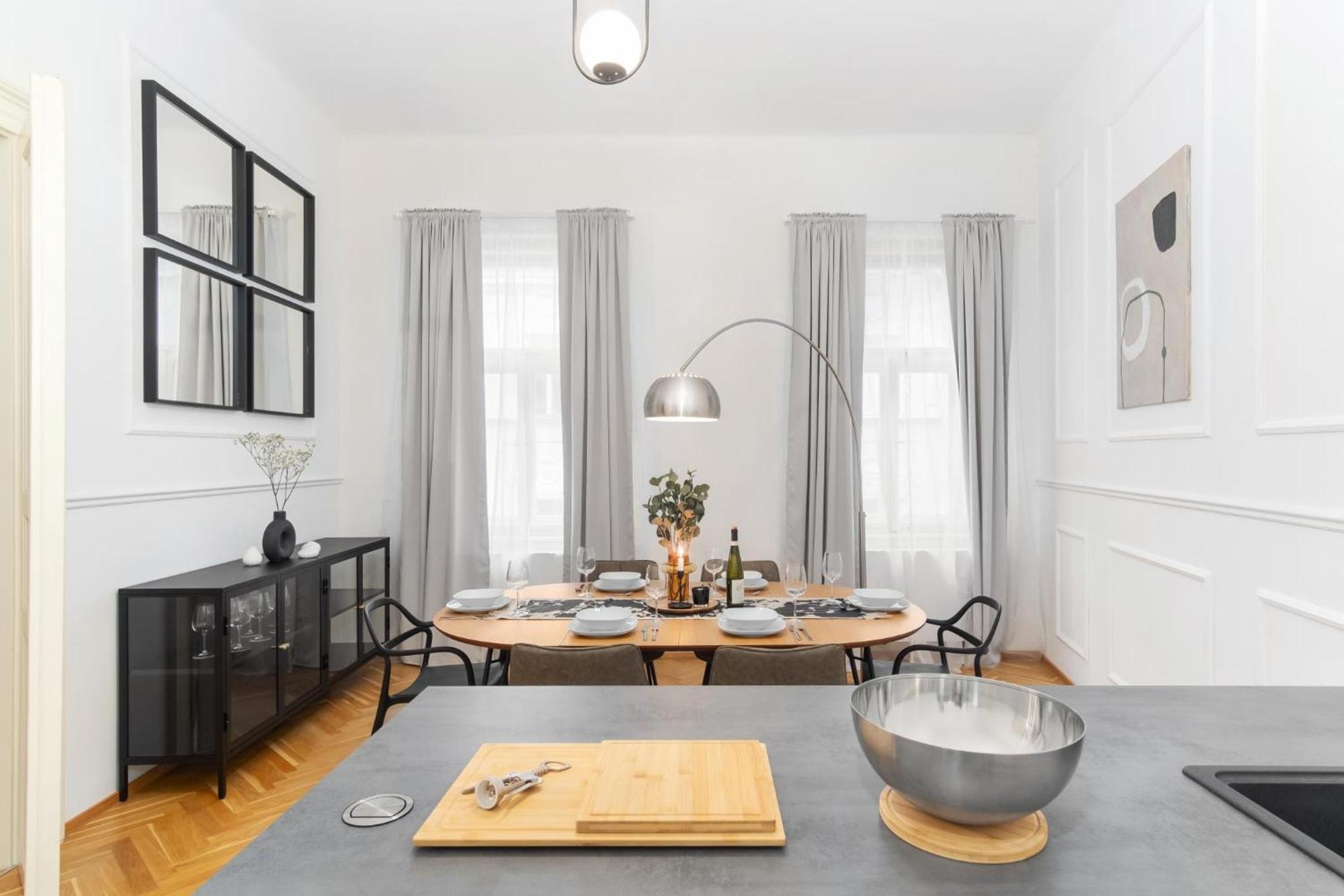 Appartement Stru House By Days - Luxurious Next To National Theatre *