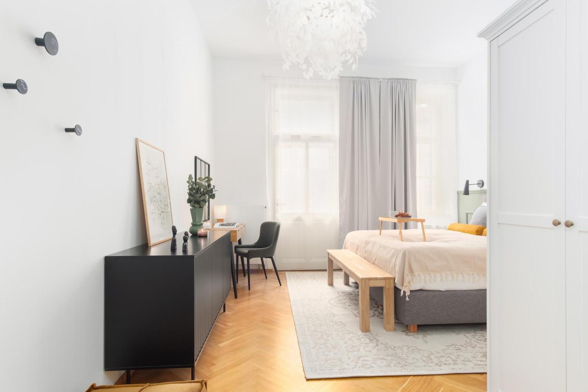Stru House By Days - Luxurious Next To National Theatre Appartement *