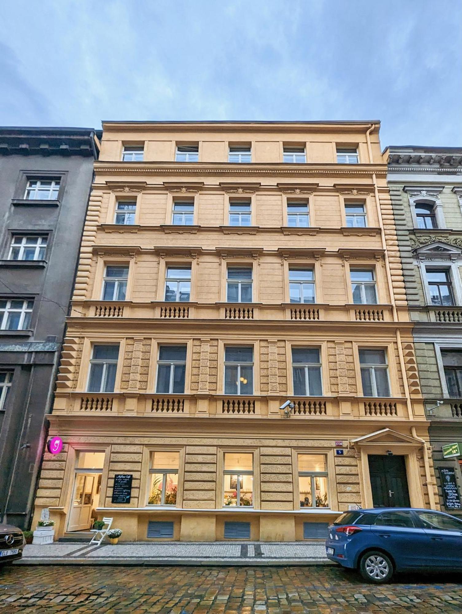 Stru House By Days - Luxurious Next To National Theatre Prague